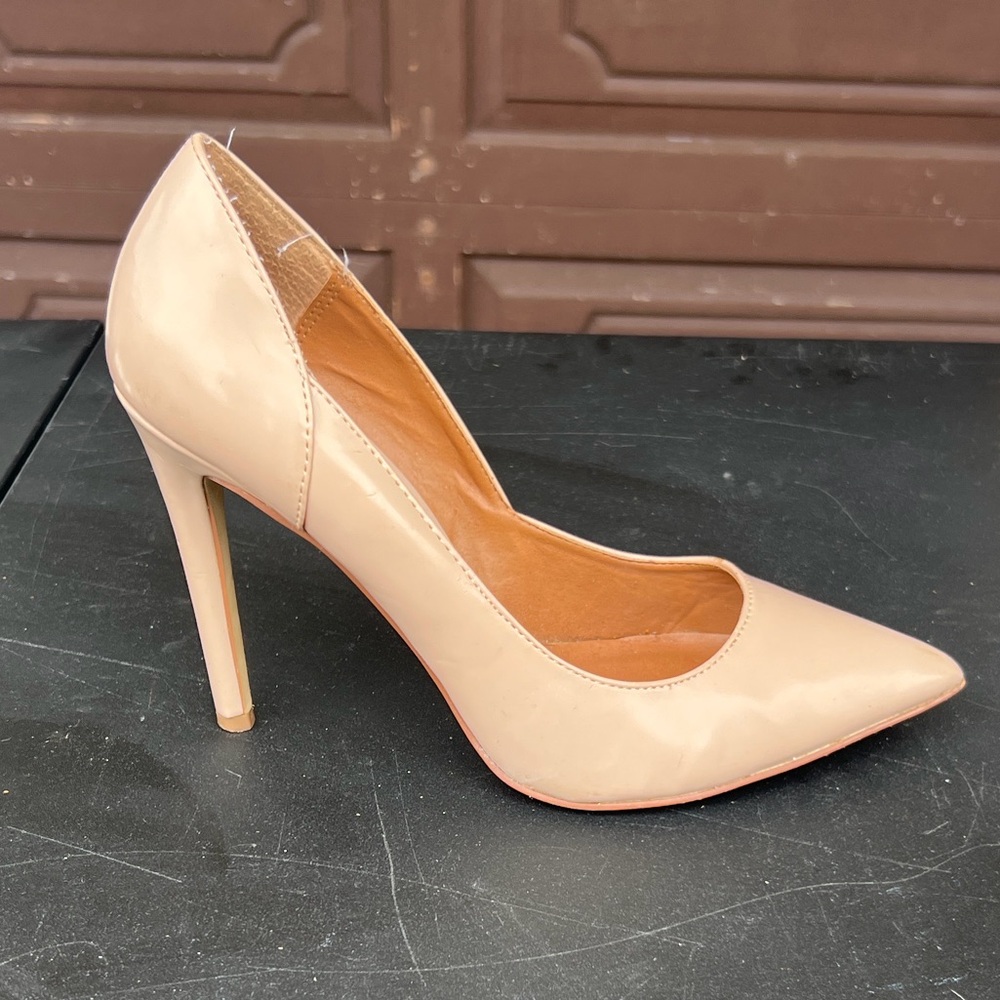Steven By Steve Madden Beige Heels